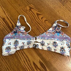 Floral Print Bikini Top Cupshe